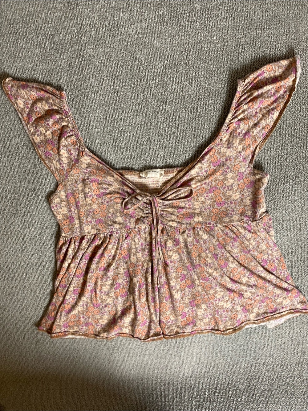 Lucky Brand Boho Floral Flutter Sleeve Y2K Inspired Flowy Baby Doll Crop Top